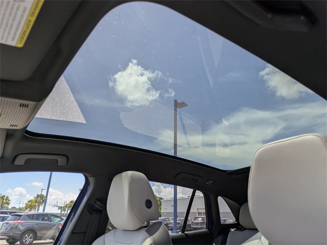 2021 Volkswagen ID.4 Pro S photo 20