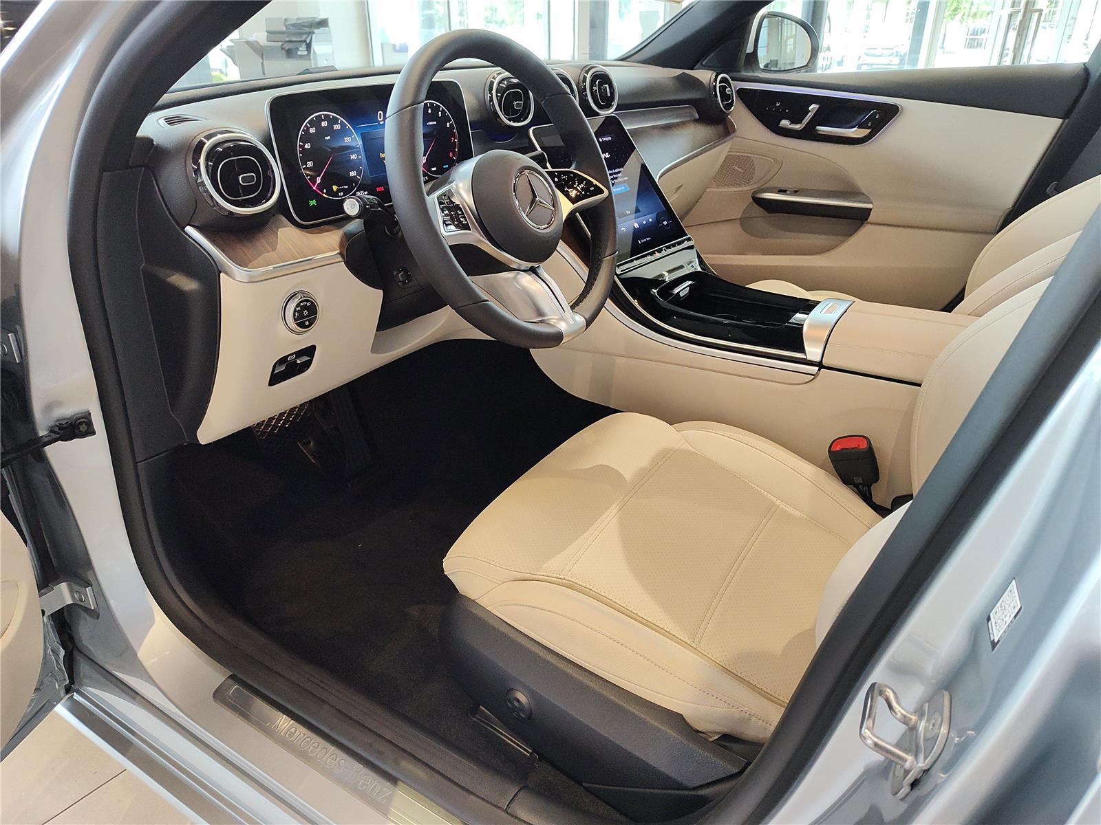 2025 Mercedes Benz C 300 photo 2