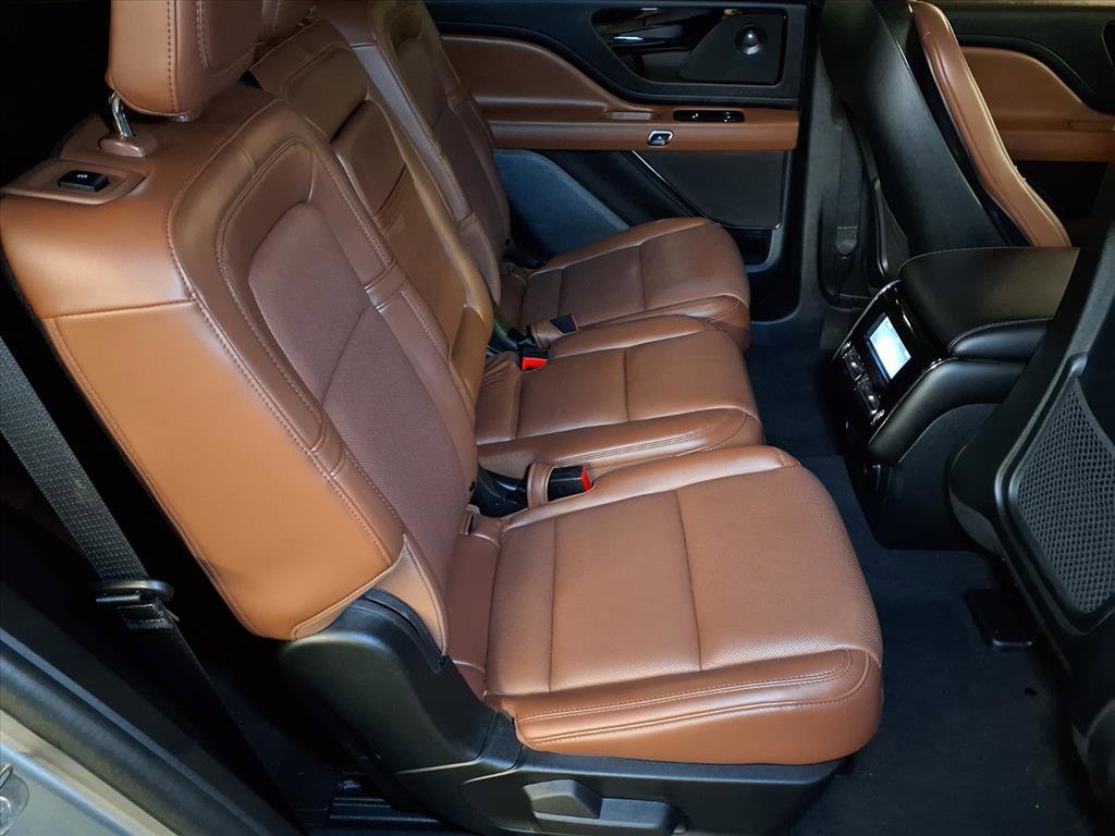 2023 Lincoln Aviator Grand Touring photo 21