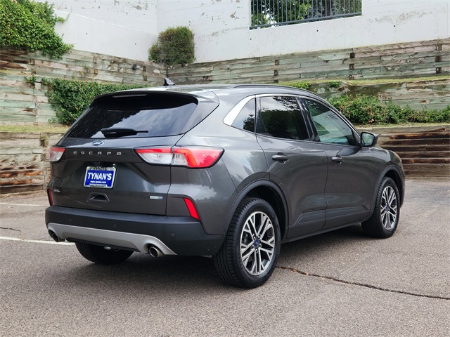 2020 Ford Escape SEL photo 3