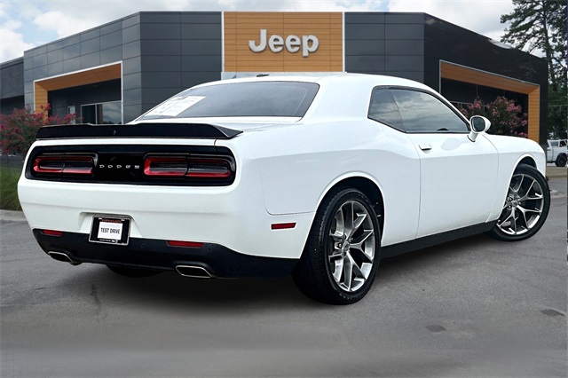 2023 Dodge Challenger GT photo 5