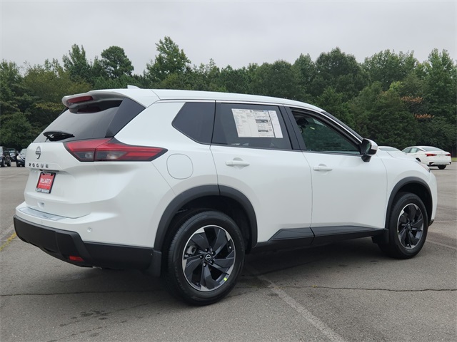 2026 Nissan Rogue SV photo 2