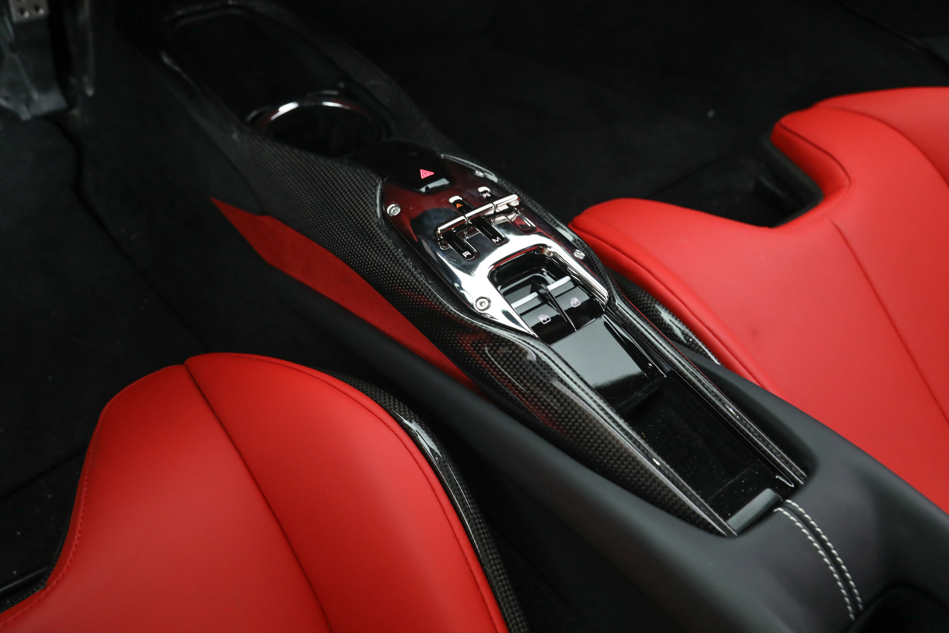 2024 Ferrari 296 GTB photo 31