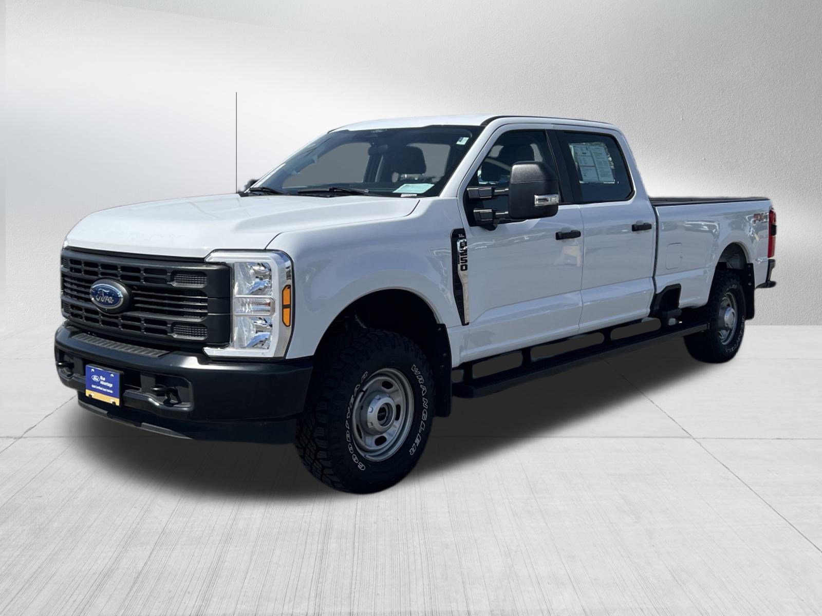 2024 Ford F-250 XL photo 3