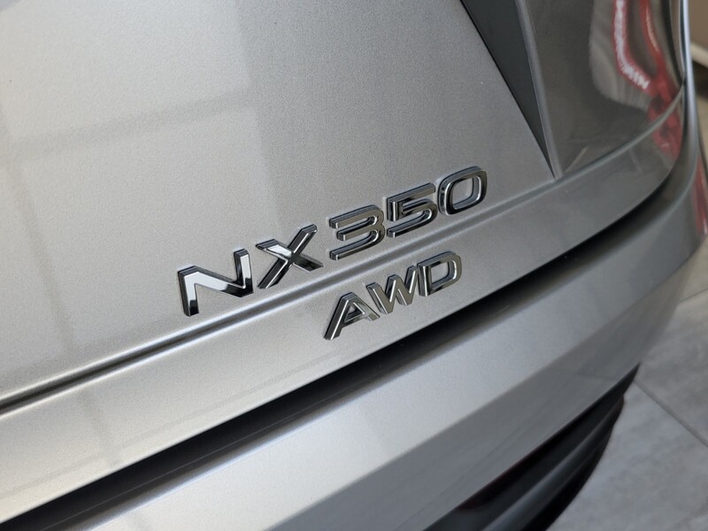 2025 Lexus NX 350 Premium AWD photo 4