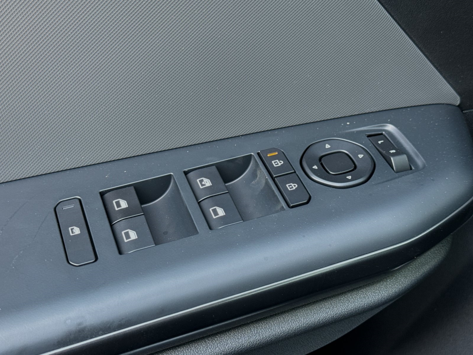 2025 Kia K4 LXS photo 10