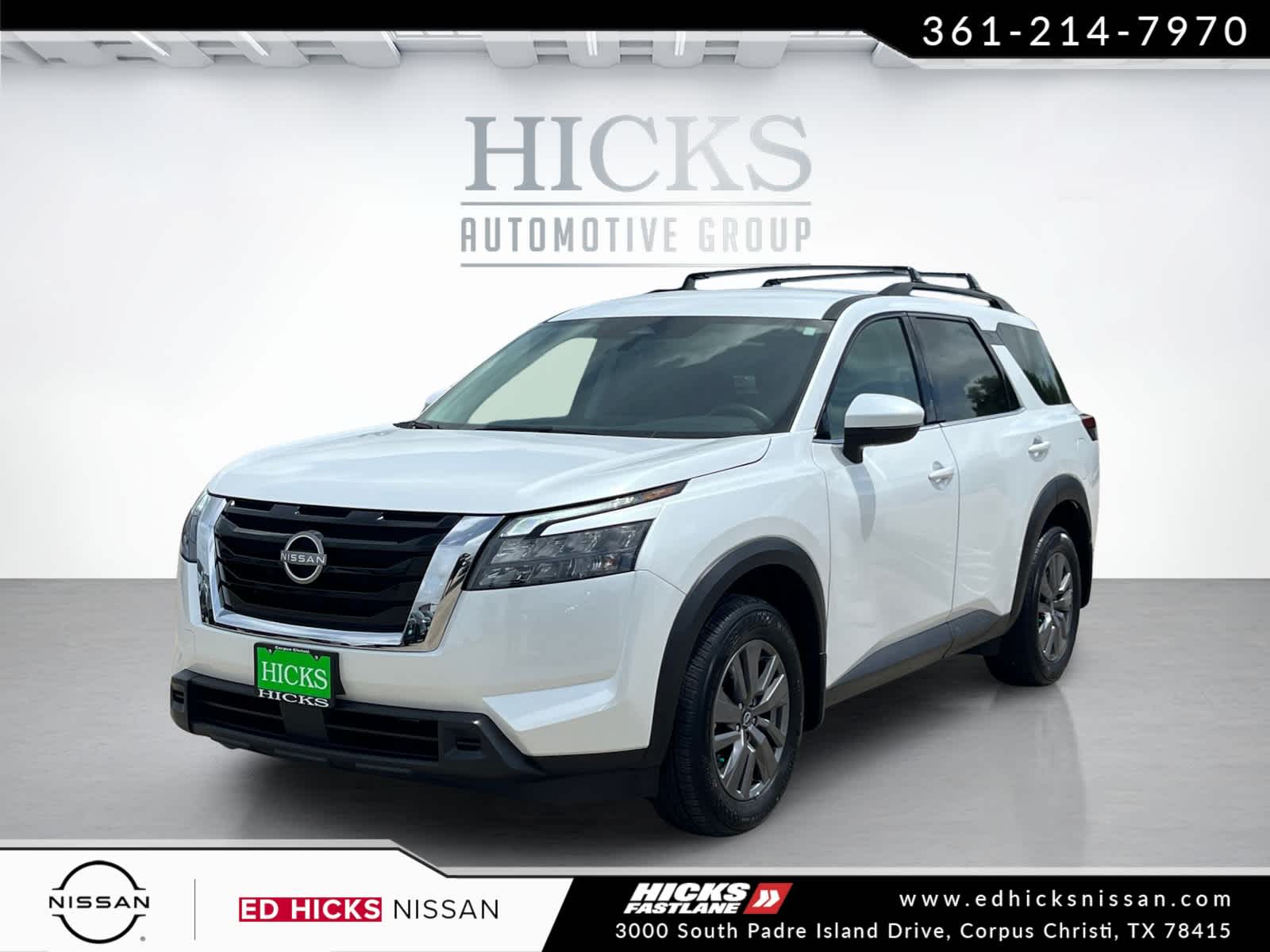 2025 Nissan Pathfinder SV
