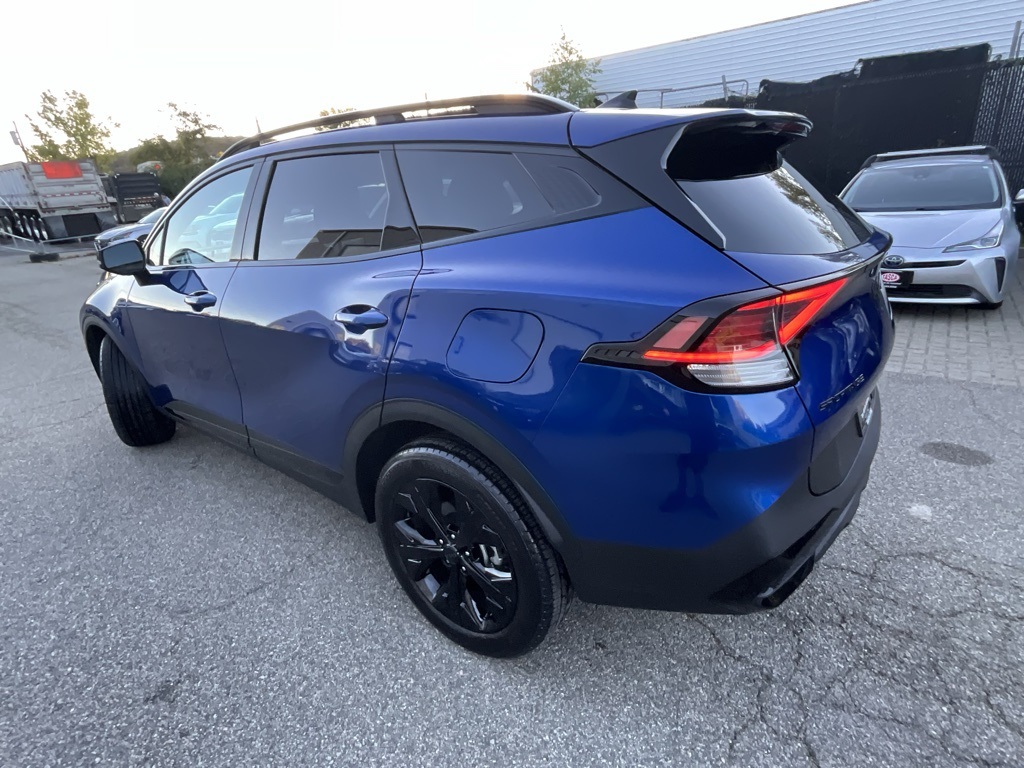 2025 Kia Sportage X-Line photo 2