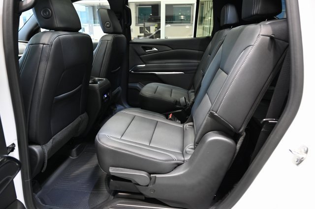 2026 Chevrolet Traverse photo 10