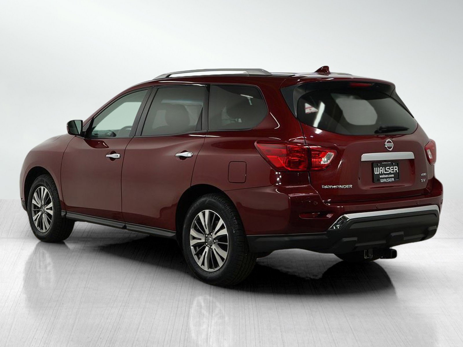 2020 Nissan Pathfinder SV 4x4 photo 3