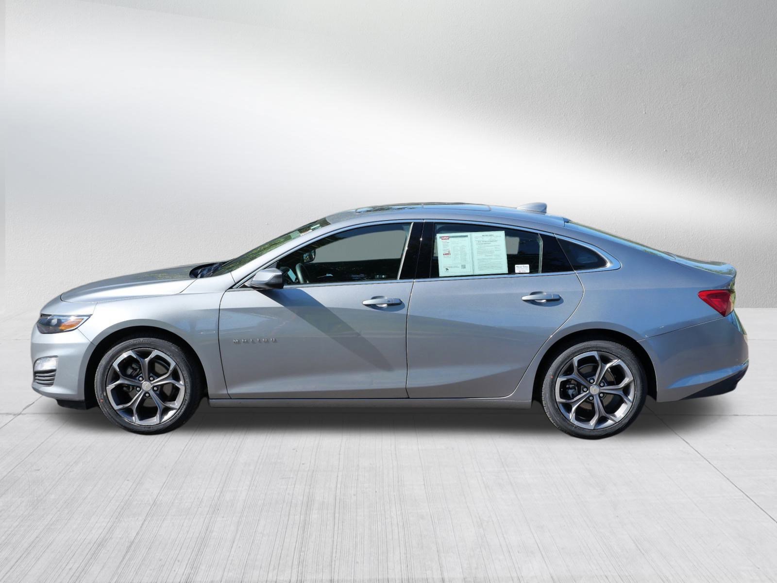 2023 Chevrolet Malibu 1LT photo 4