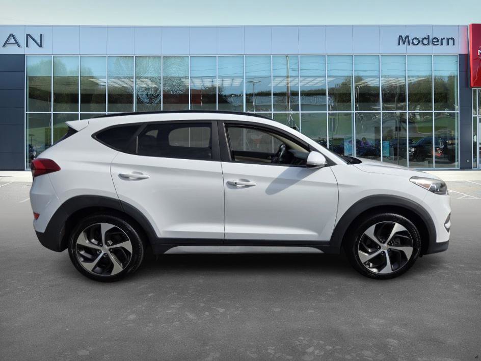 2018 Hyundai Tucson Value photo 3