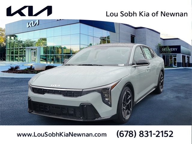 2025 Kia K4 GT-Line's photo