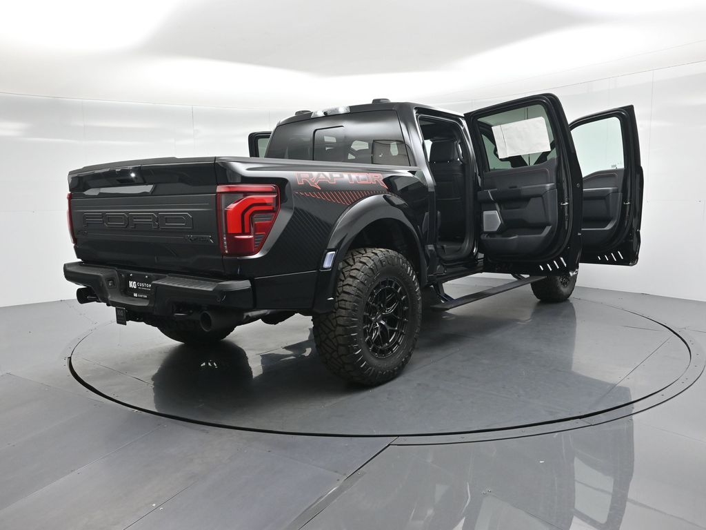 2025 Ford F-150 Raptor photo 4