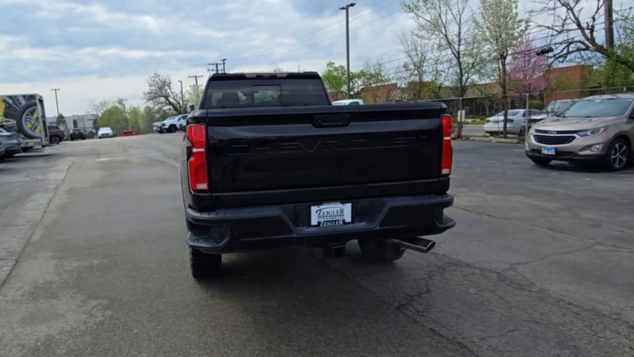 2025 Chevrolet Silverado 2500HD High Country photo 47