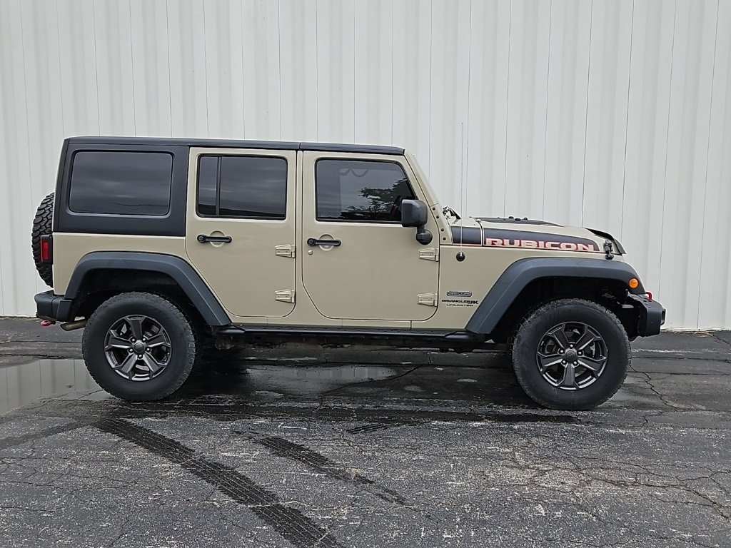 Used 2018 Jeep Wrangler JK Unlimited Rubicon Recon with VIN 1C4HJWFGXJL845882 for sale in Kansas City