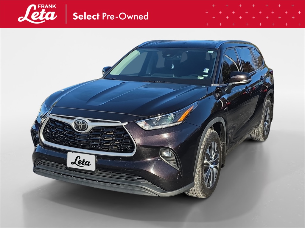 2021 Toyota Highlander XLE's photo