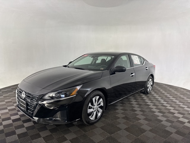 2025 Nissan Altima 2.5 S photo 3