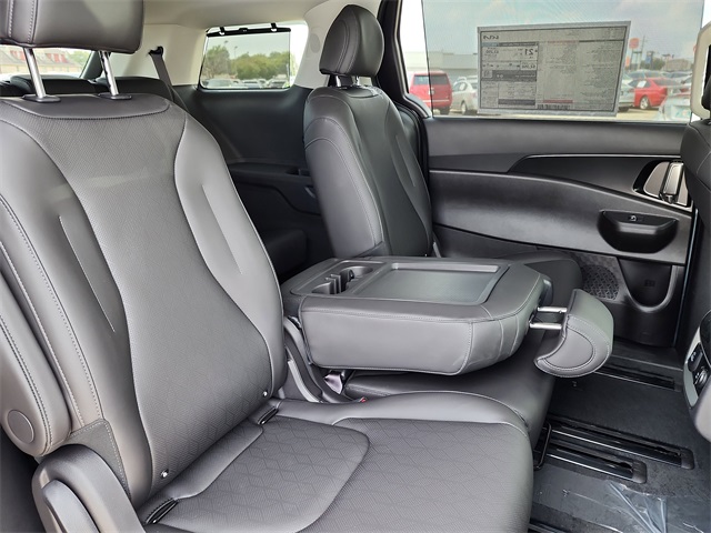 2026 Kia Carnival SX photo 17