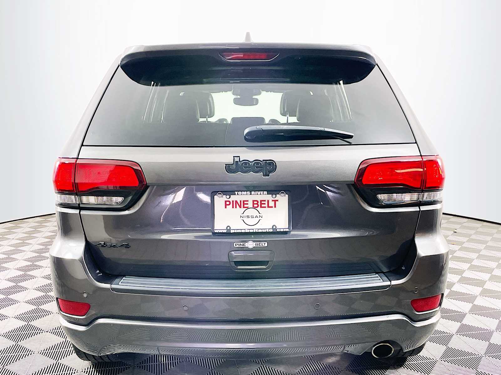 2019 Jeep Grand Cherokee Altitude photo 5
