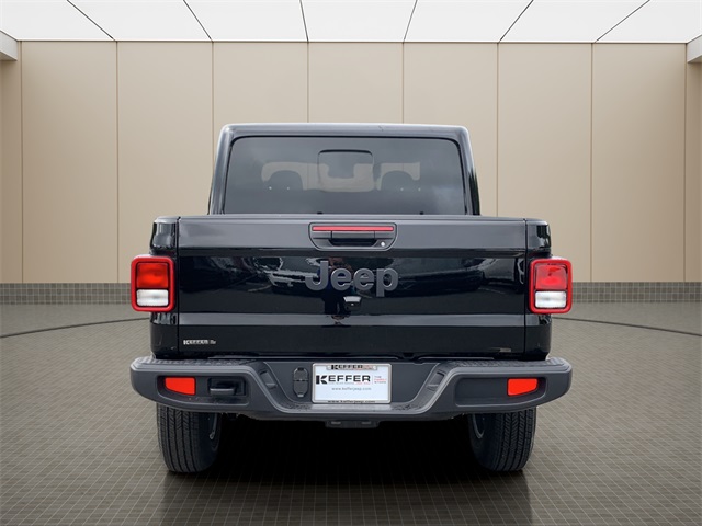 2025 Jeep Gladiator Sport S photo 4