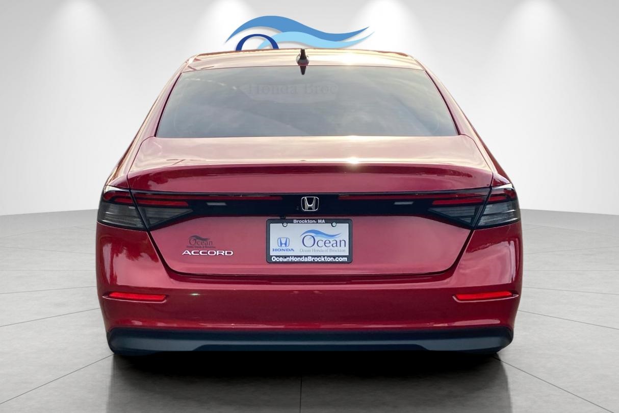 2025 Honda Accord SE photo 2