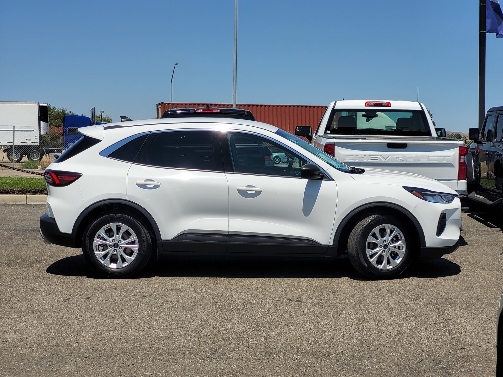 2023 Ford Escape Active photo 2