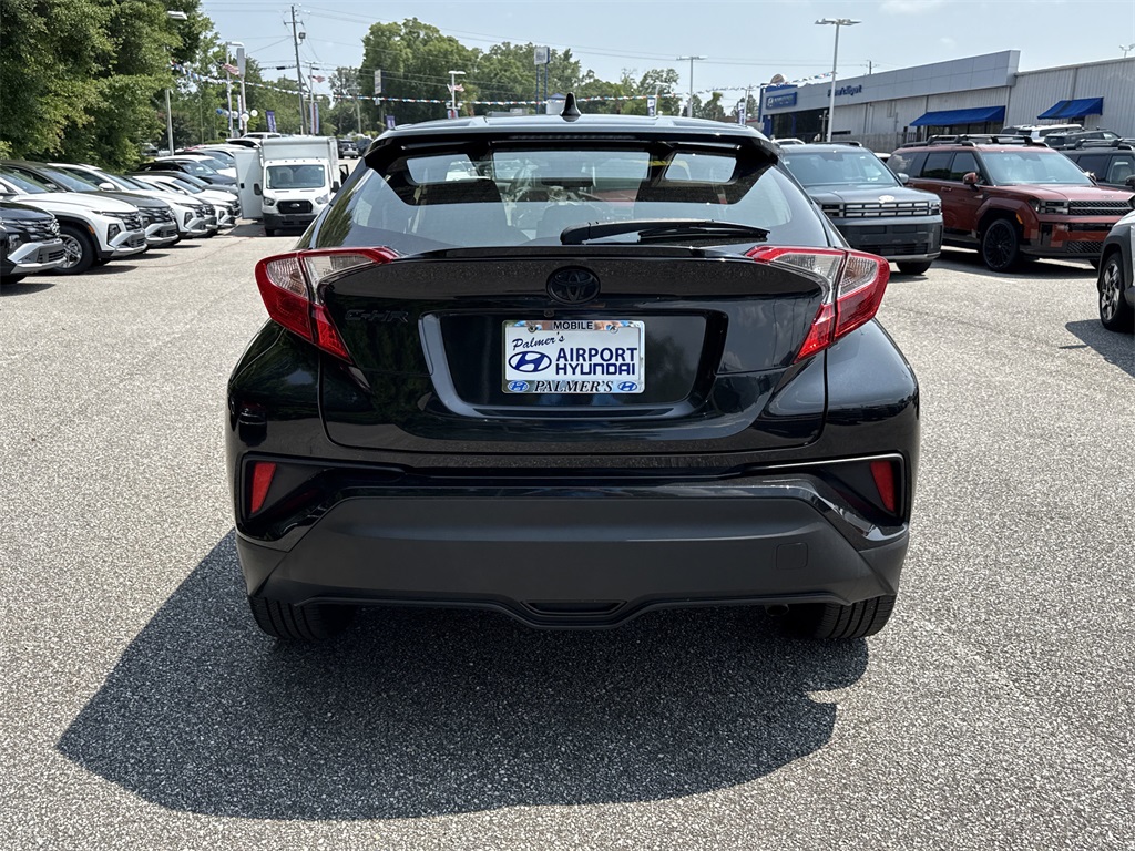 2021 Toyota C-HR Nightshade Edition photo 4