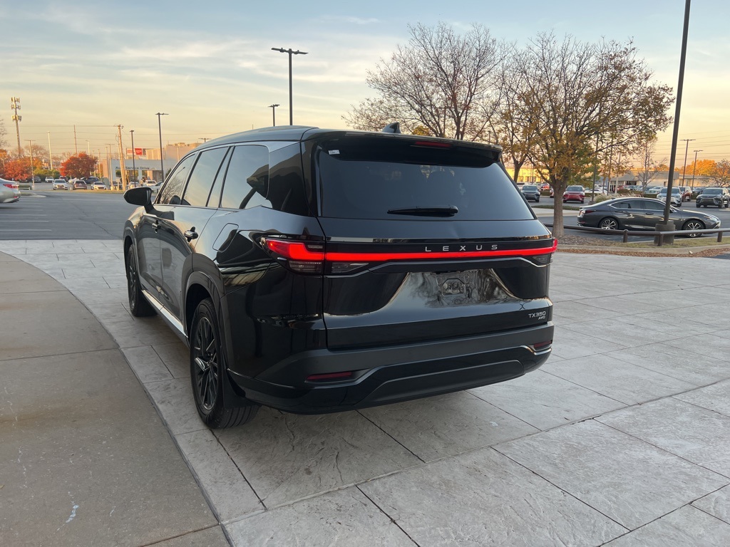 2024 Lexus TX 350 Premium photo 2