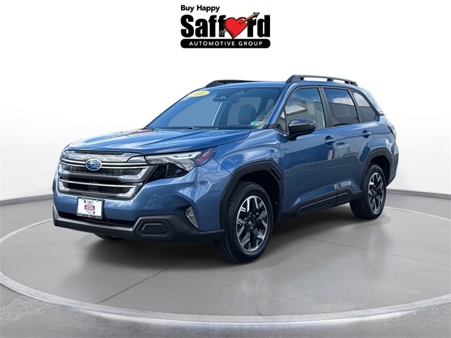 2025 Subaru Forester Premium's photo