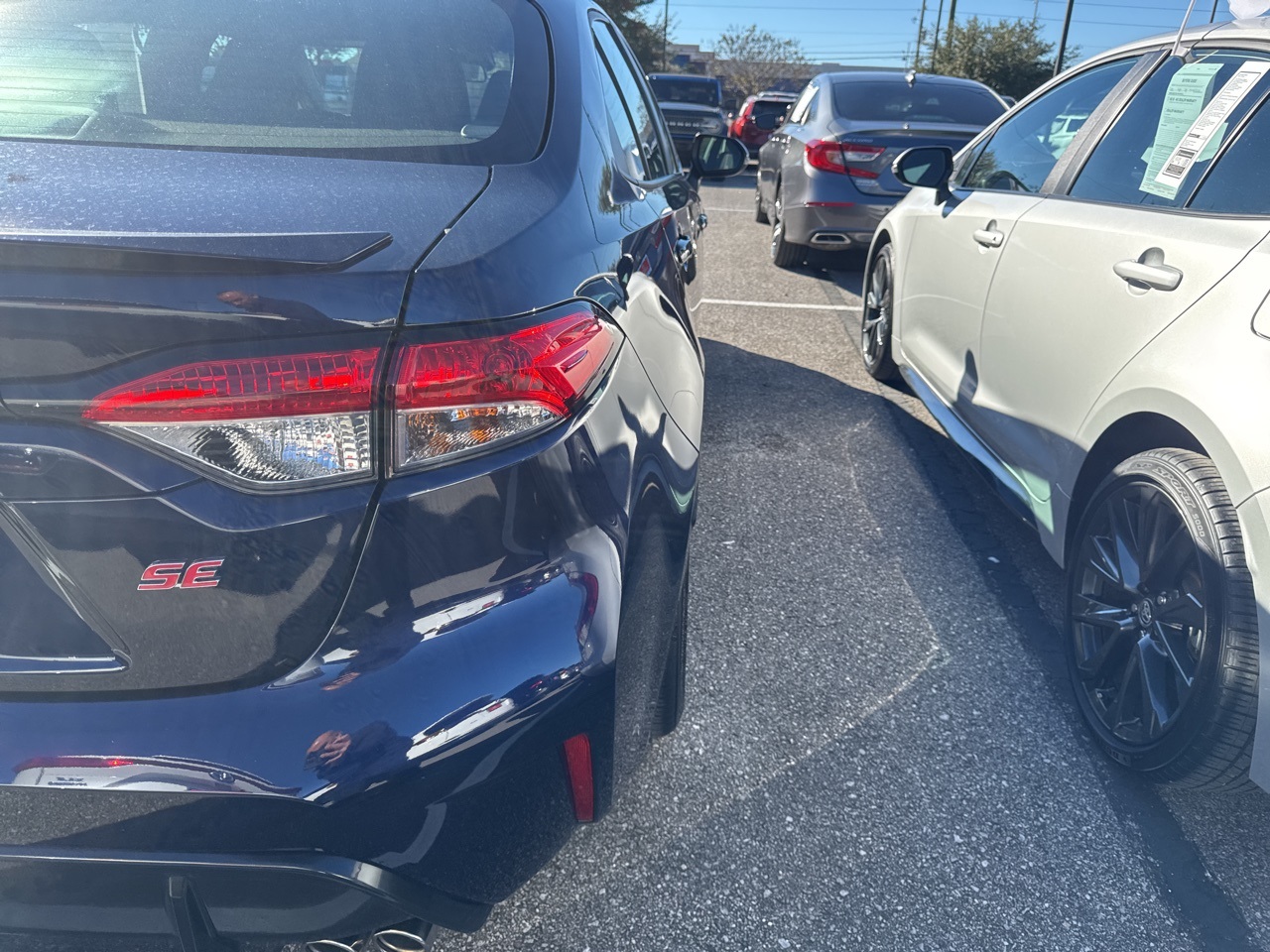 2024 Toyota Corolla SE photo 3