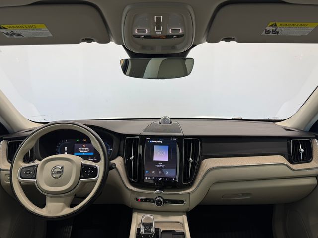2022 Volvo XC60 Recharge T8 Inscription photo 3