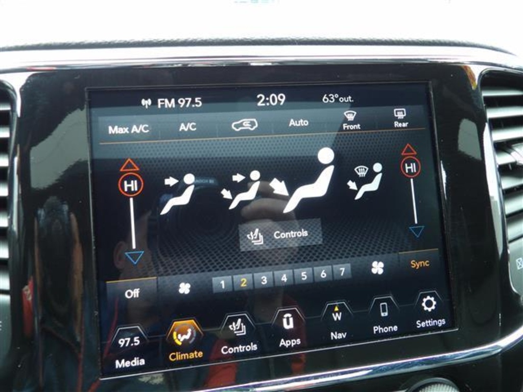 2022 Jeep Cherokee Limited photo 32