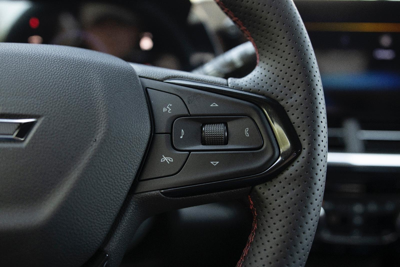 2025 Chevrolet Trax photo 15