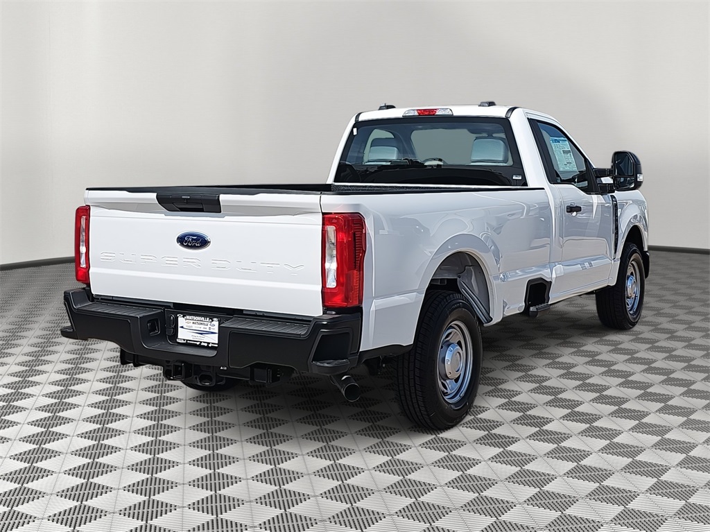2025 Ford F-250 XL photo 3