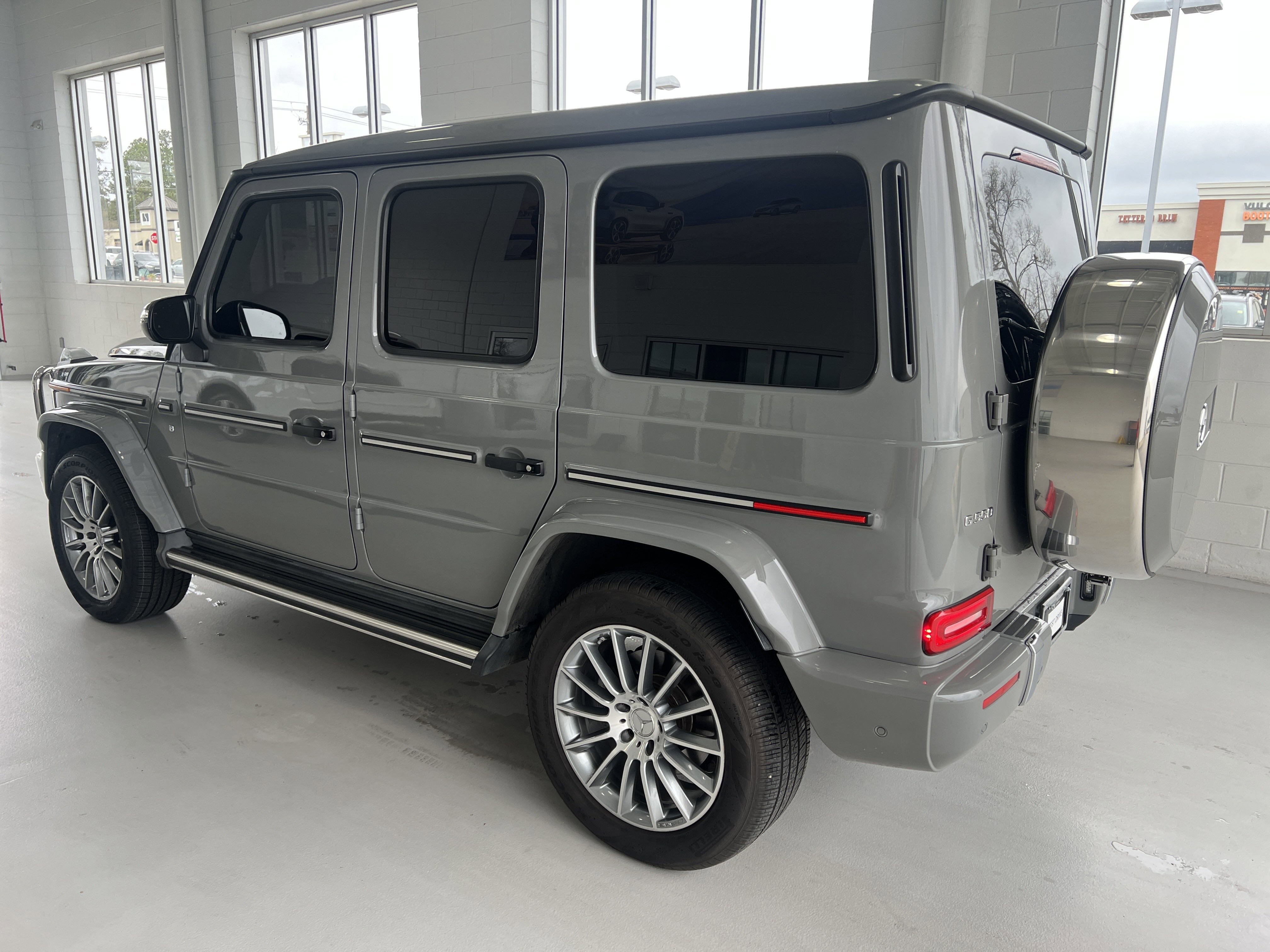 2022 Mercedes Benz G 550 photo 9