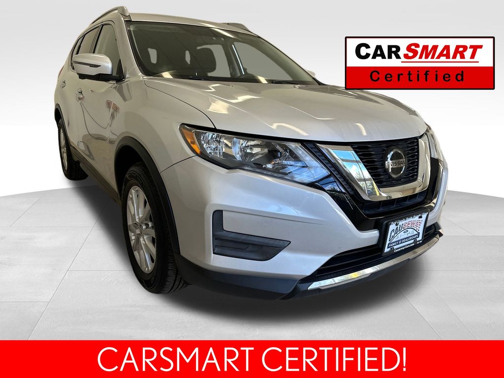 2018 Nissan Rogue SV's photo