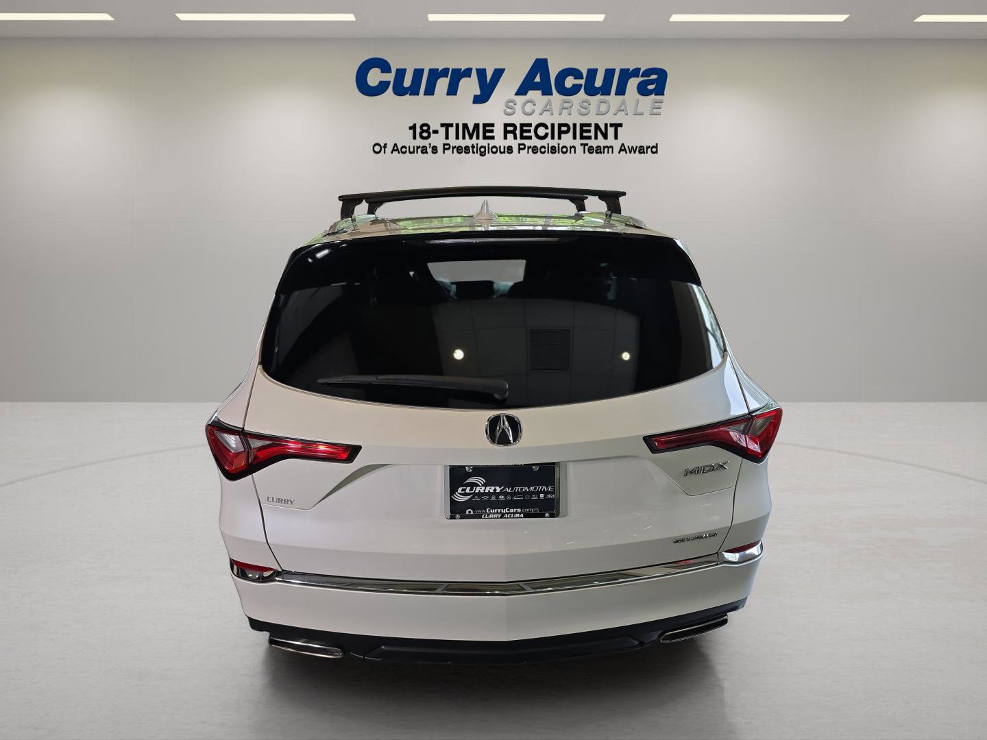 2023 Acura MDX SH-AWD photo 3