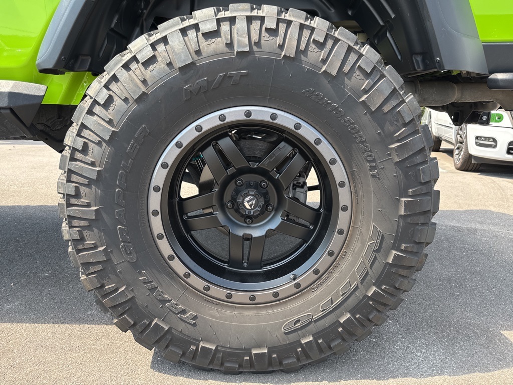 2021 Jeep Gladiator Rubicon photo 6