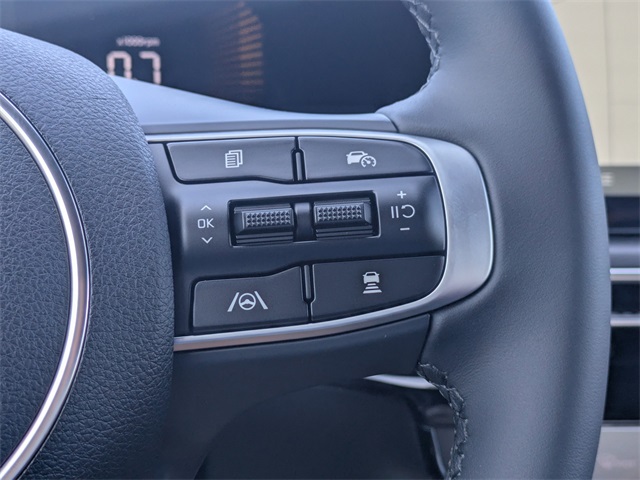 2025 Kia K5 GT-Line photo 27