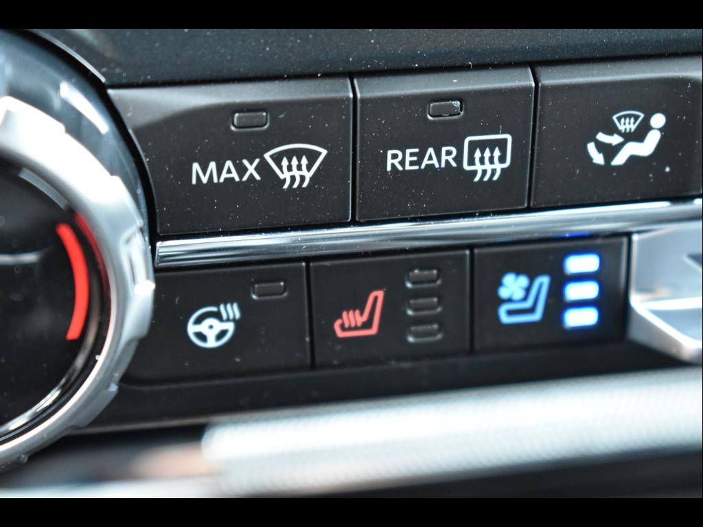 2025 Ford F-150 Lariat photo 7