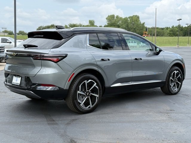 2025 Chevrolet Equinox EV 1LT photo 4