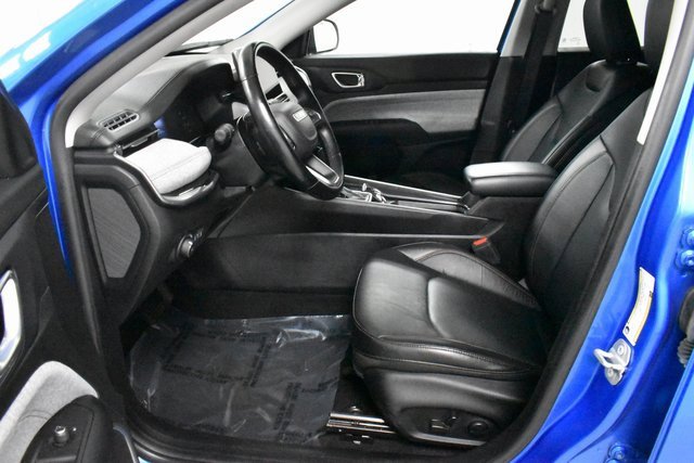 2022 Jeep Compass Latitude Lux Altitude photo 11