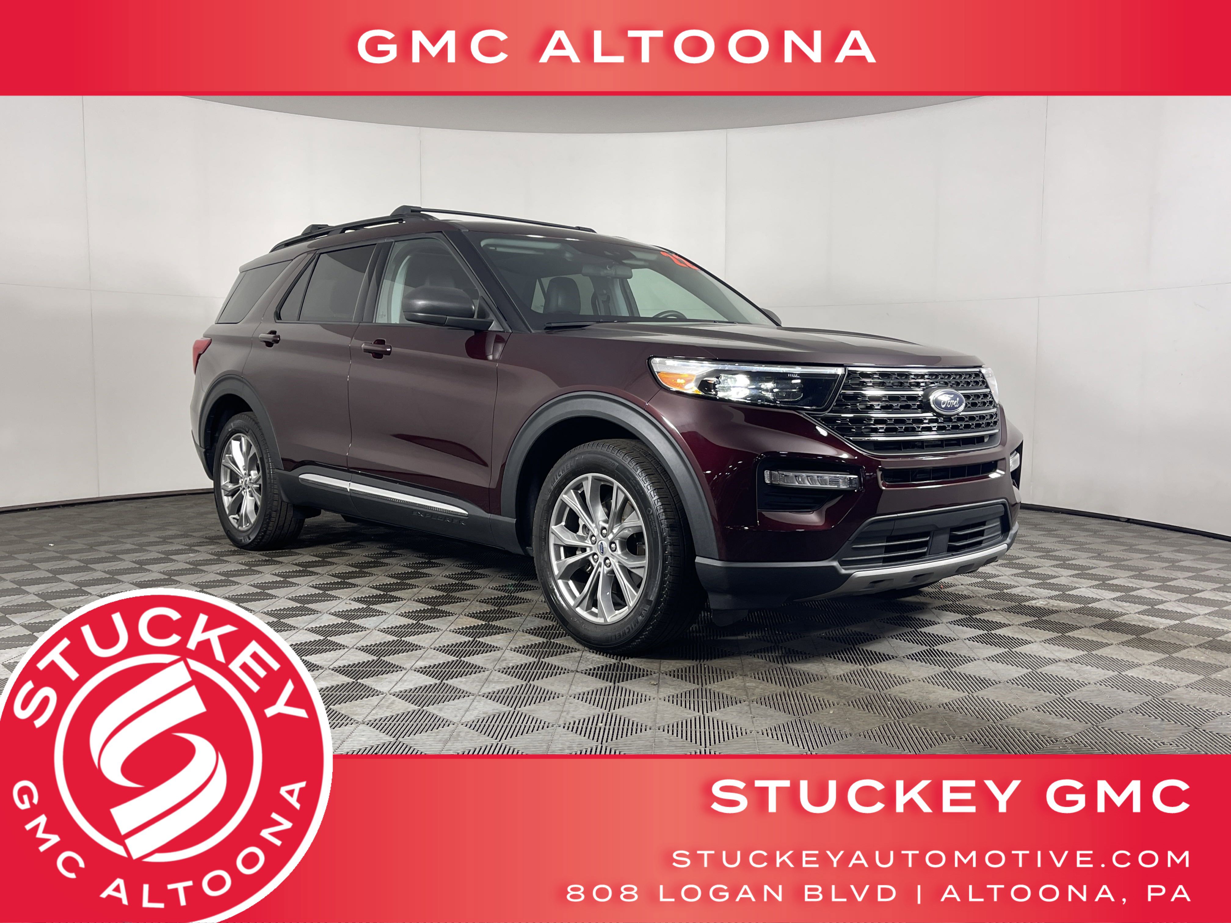 2022 Ford Explorer XLT's photo