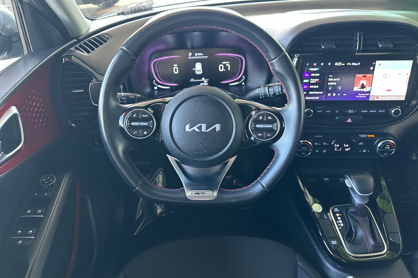 2023 Kia Soul GT-Line photo 16