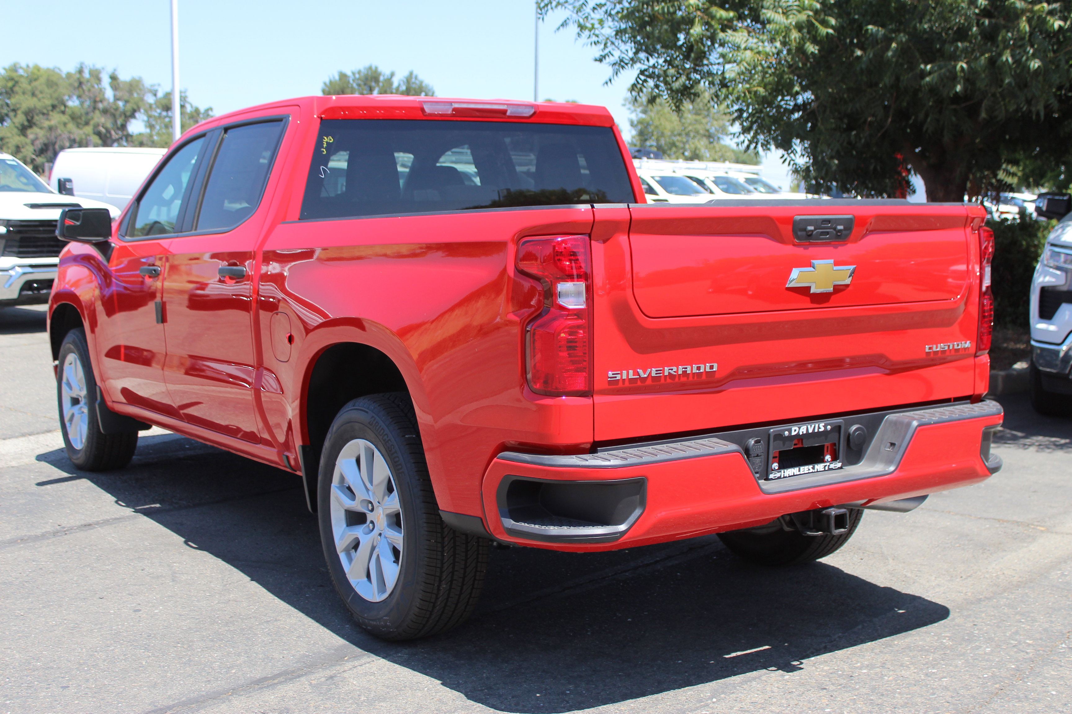 2025 Chevrolet Silverado Custom photo 7