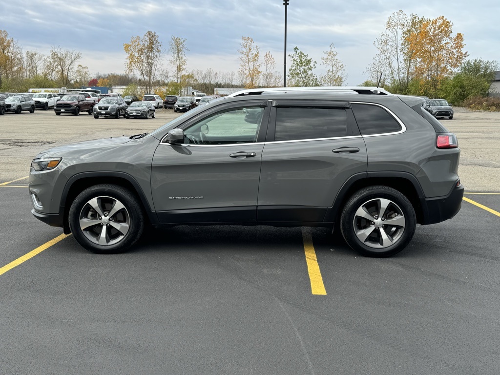 2021 Jeep Cherokee Limited photo 3