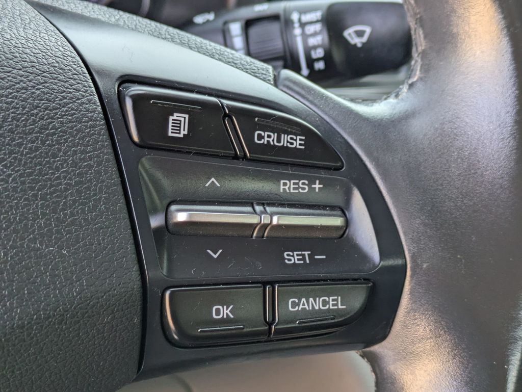 2019 Hyundai Elantra SEL Value Edition Limited photo 16