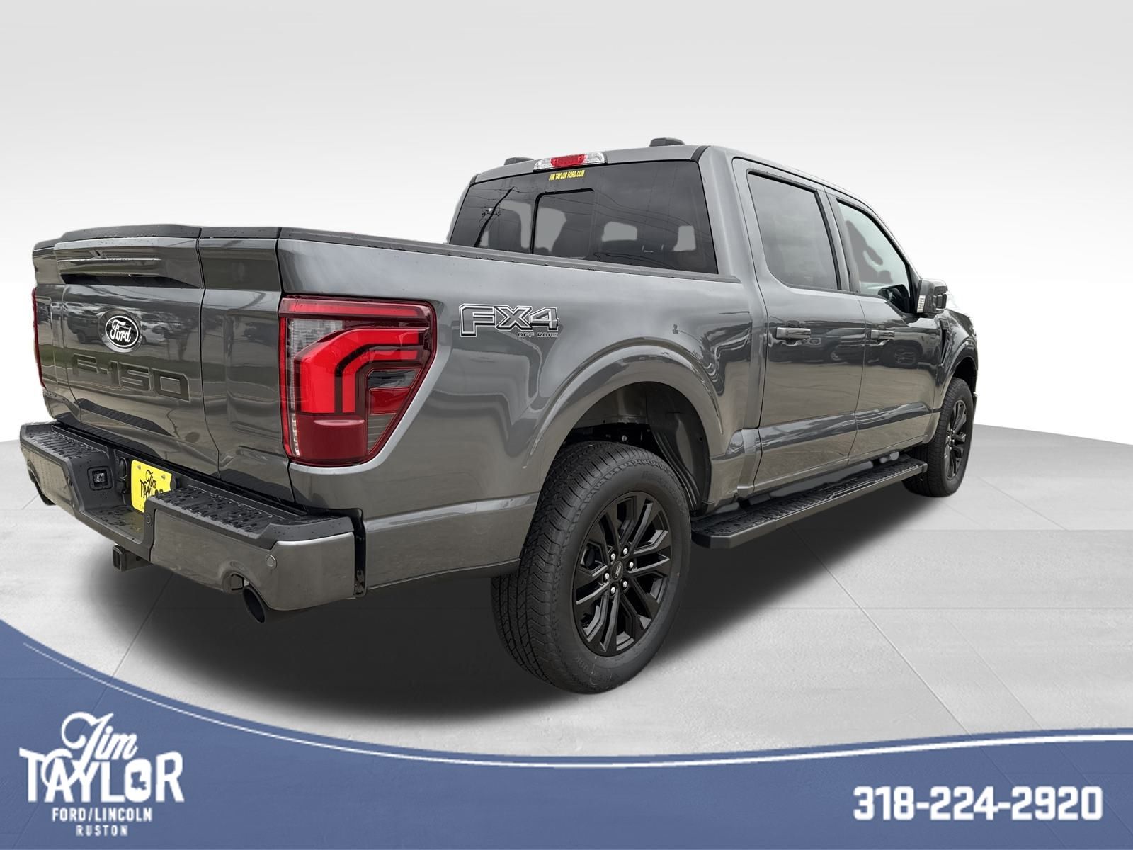 2025 Ford F-150 Lariat photo 3