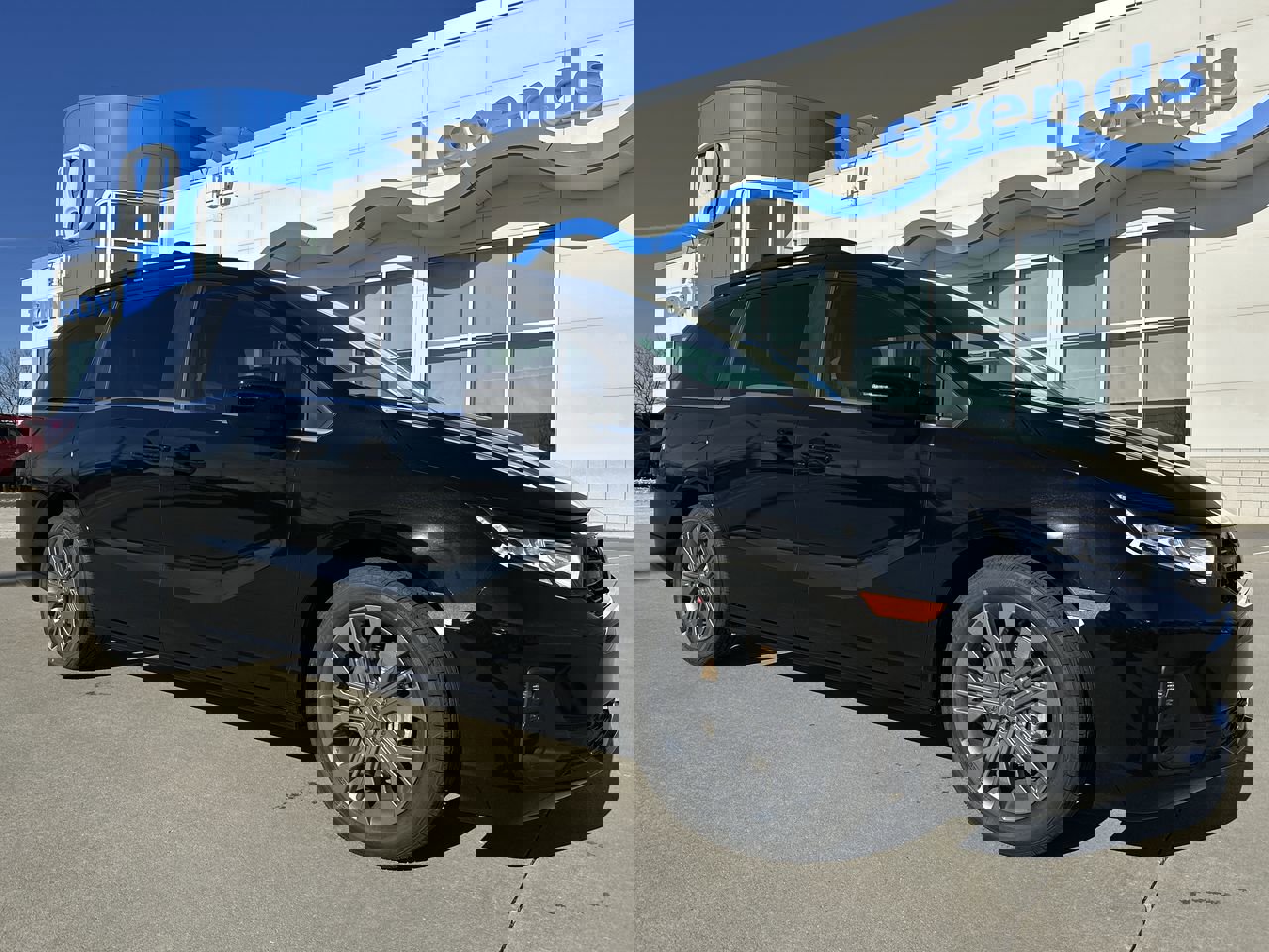 2026 Honda Odyssey Touring's photo